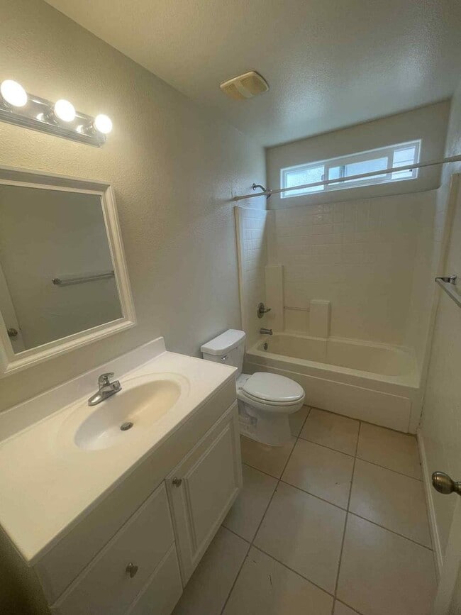 Photo - 2909 Godman Ave Unit 2909-2