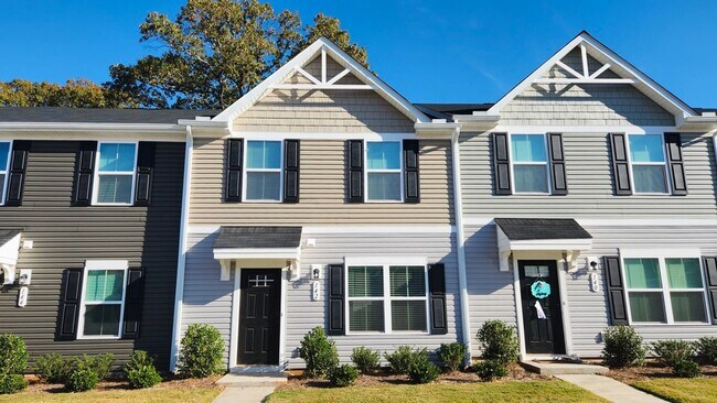 Downtown Greenville - Hampton Townes - New... - Downtown Greenville - Hampton Townes - New... House