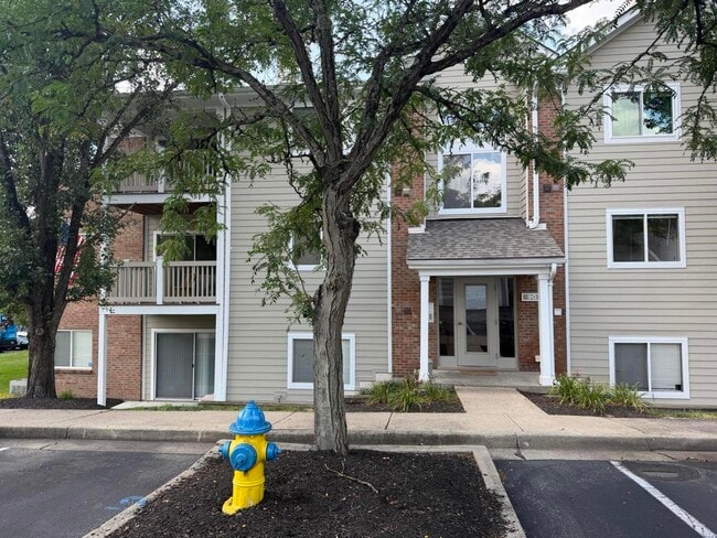 Building Photo - 90 Creekwood Dr Unit 7