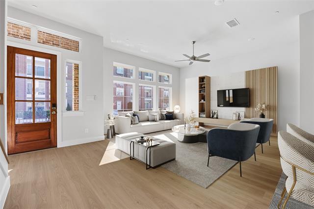 Photo - 4436 Burge Ave