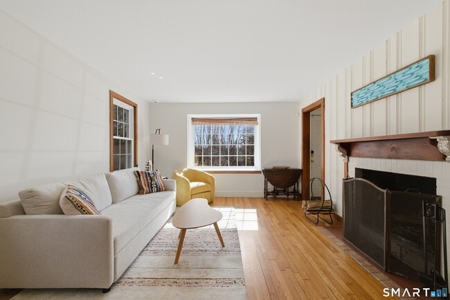 Photo - 12 Flanders Rd