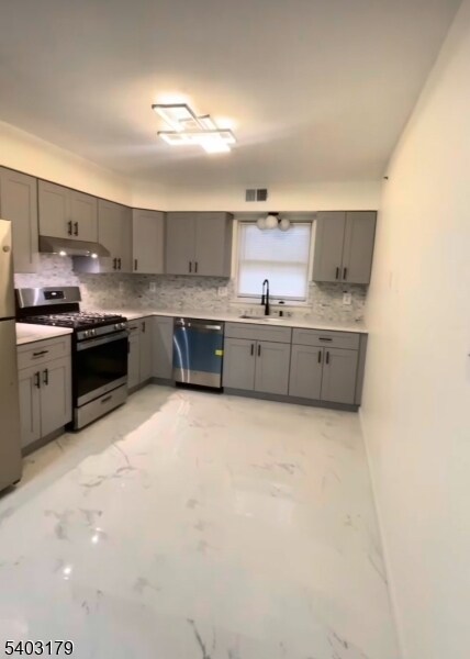 Photo - 138 Schuyler Ave