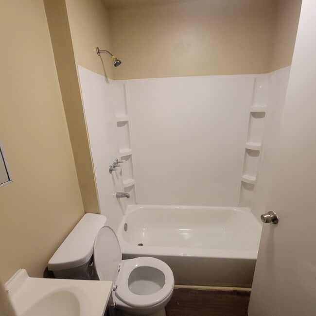 2 bedroom
