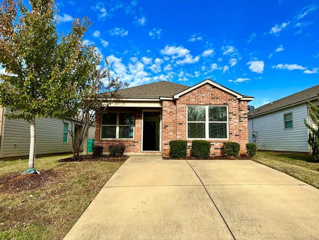 Home for rent in Moundville! View with 48 ... - Home for rent in Moundville! View with 48 ...