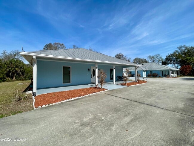 Photo - 945 McDonald Rd