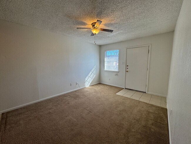 Photo - 917 N 7th St Unidad Apt C