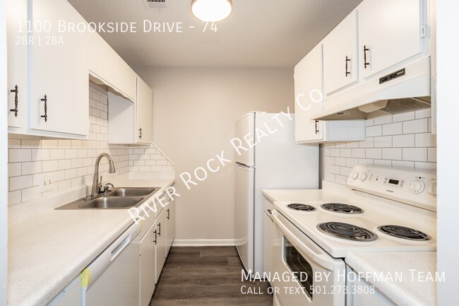 Photo - 1100 Brookside Dr Unit 74