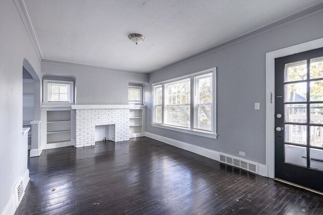 Photo - 438 E 152nd St