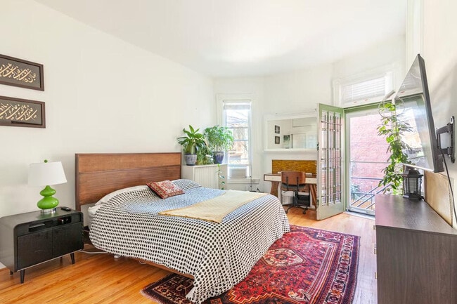 Photo - 1709 New Hampshire Ave NW Unit ID1353334P