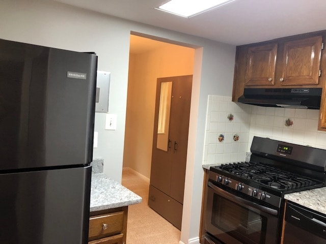 Kitchen - 1400 Northgate Sq Unit 11