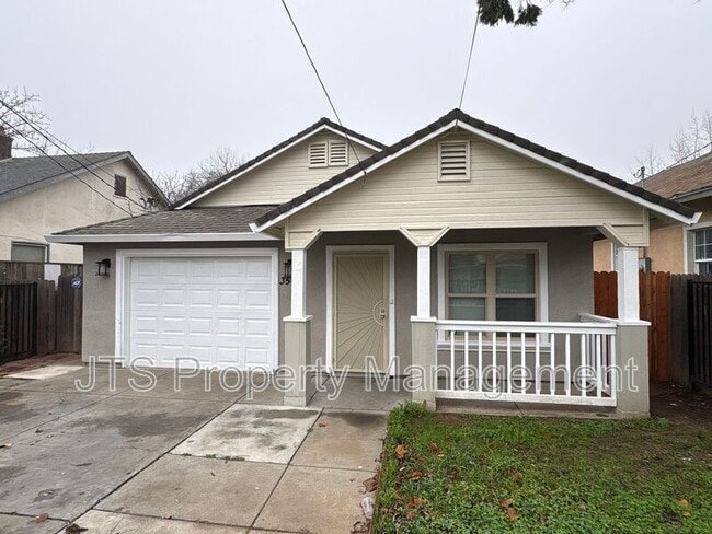 Photo - 3546 44th St