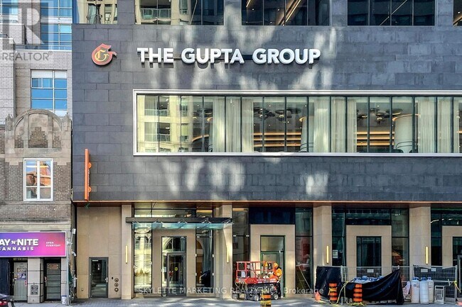 Photo - 395 Bloor St E Unité 3201