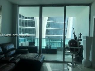 Photo - 900 Biscayne Blvd Unidad 3810