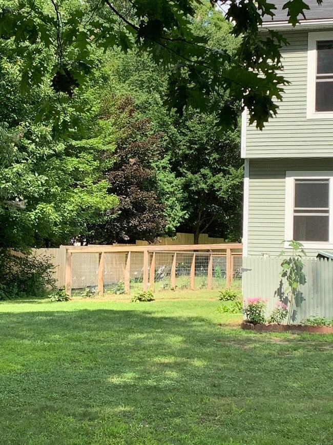 Photo - 6 Oakwood Ln