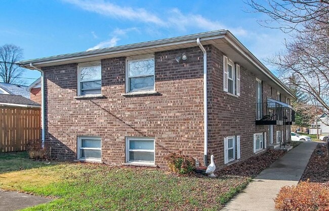 818 S 3rd Ave Unit 2