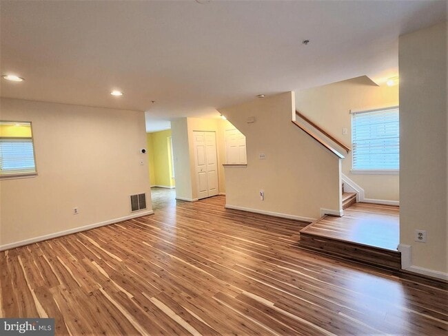 Photo - 6610 Buskin Ln