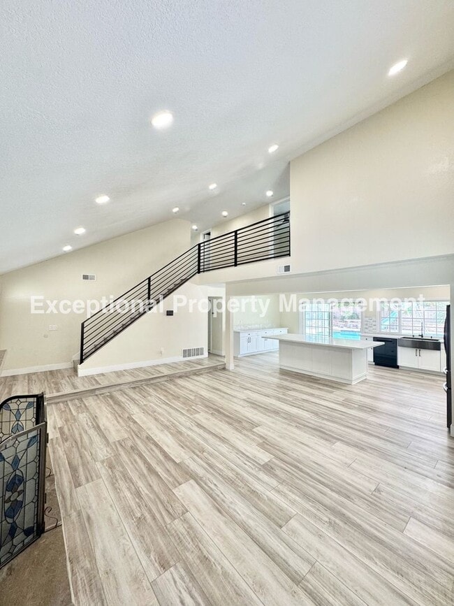 Photo - Ready to move in 4 bed 2 bath pool home!