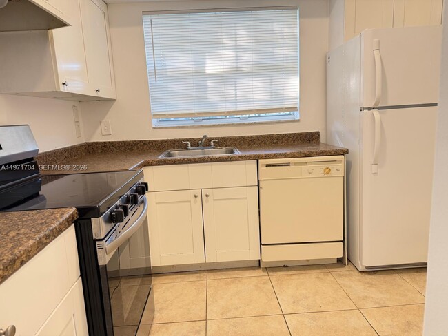 Photo - 631 Cypress Lake Blvd Unit M17