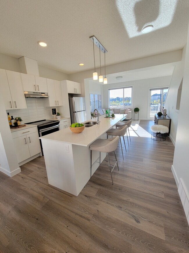 Photo - 2796-2796 Maple Way NW Unit 2 / A