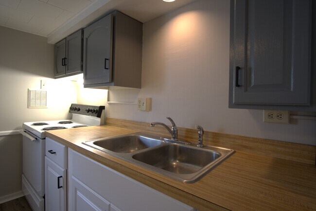 Photo - 106 North St Unit 106 A