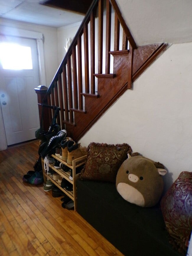 Photo - 71 Pine St Unit A