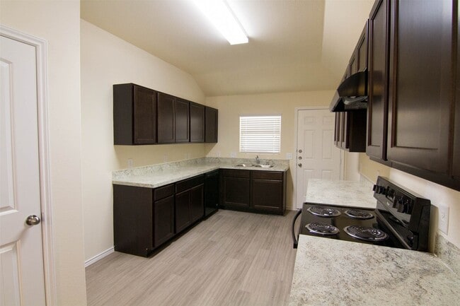 Photo - 13915 Woodway Crossing Ln