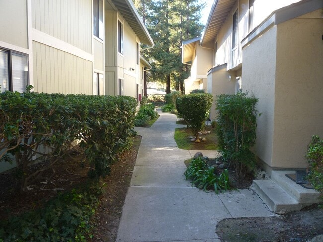 Photo - 2150 Northwood Cir