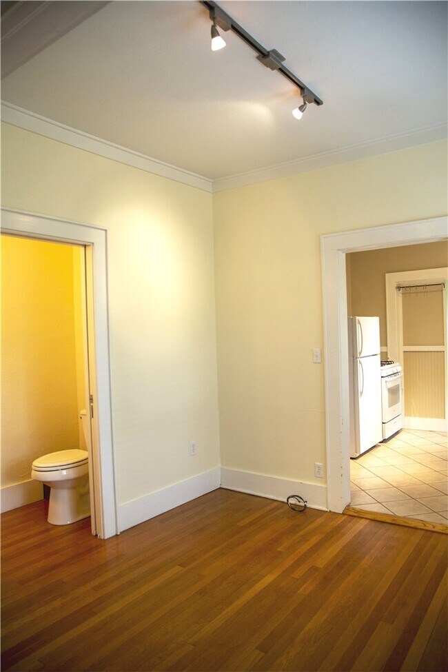 Photo - 601 Forest Ave