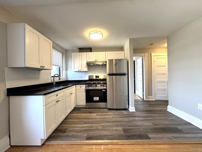 Building Photo - 8 Langmaid Ave Unit 31 Rental