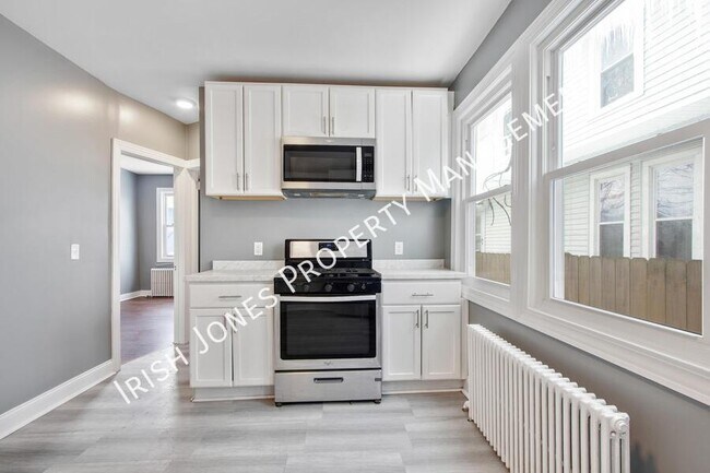 190 Whitney Pl Unit Lower - UTILITIES INC