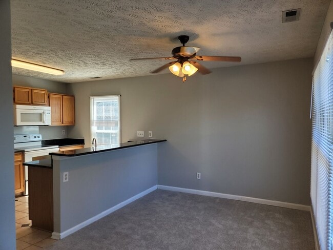 Photo - Newly Renovated 3 Bedroom, 2 Bath Ranch Home. Minutes from Shopping & Restaurants!