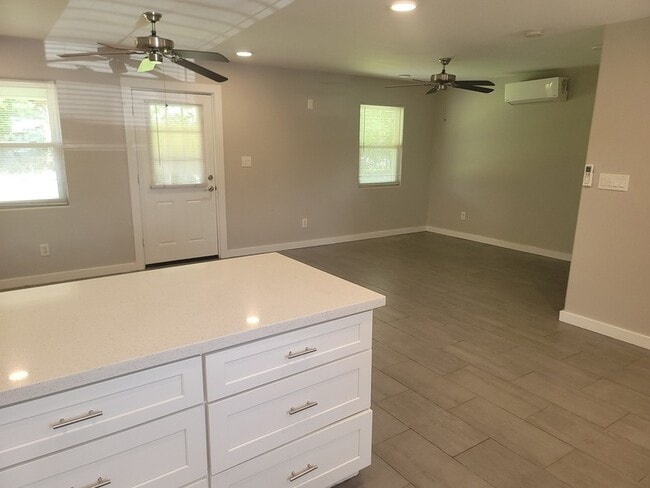 Photo - 300 Old San Felipe Rd