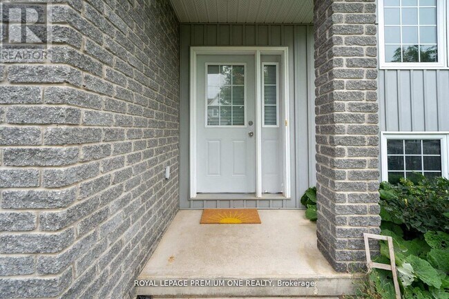 Photo - 269 Berry St