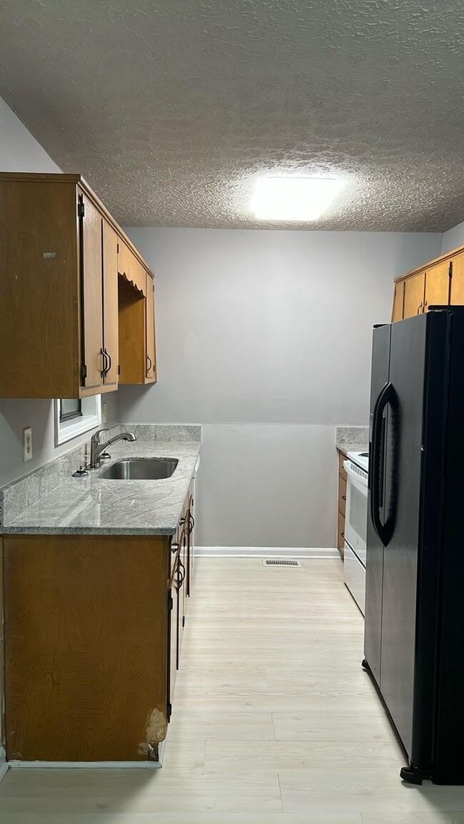 Photo - 8710 Century Trail