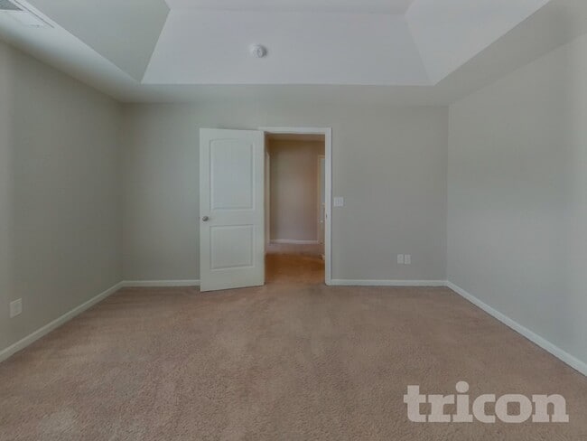 Photo - 2134 Bankwell Rd