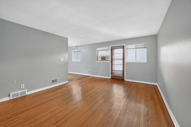 Photo - 1141 Waukegan Rd Unit Two Bedroom copy