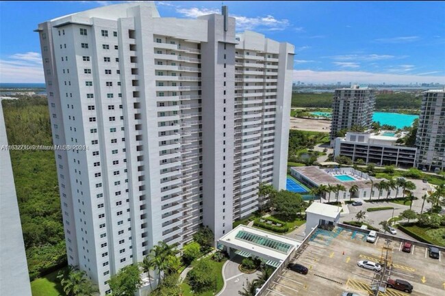 Photo - 15051 Royal Oaks Ln Condo Unit 603