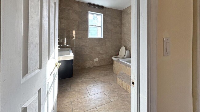 Photo - Philadelphia Rental with Modern Finishes a...