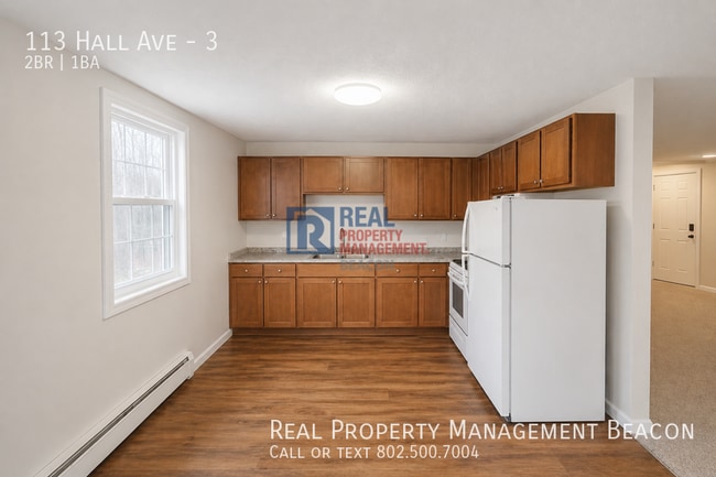Building Photo - 113 Hall Ave Unit 3