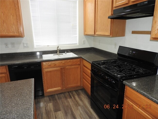 Photo - 521 W Dolphin Peak Ct