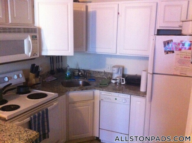 Photo - 1130 Commonwealth Ave Unit 5