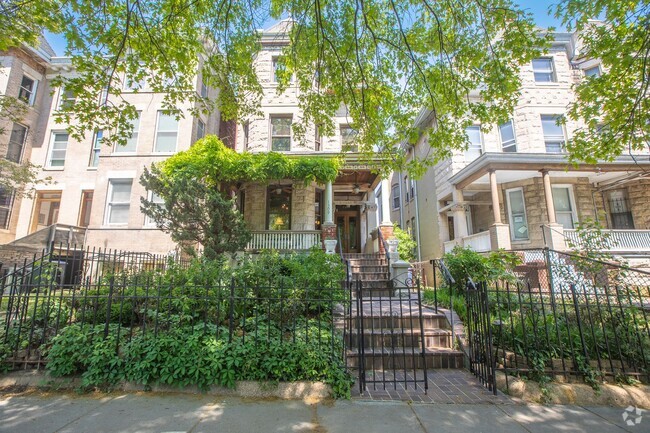 Building Photo - Kenyon St NW 1309 Unit ( A) - Upstairs Rental