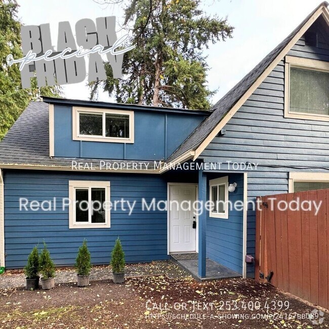 Building Photo - $500 OFF BLACK FRIDAY SPECIAL!! Large 3 be... Rental