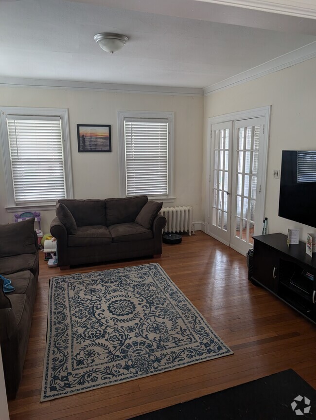 Building Photo - 26 Lancaster Rd Rental