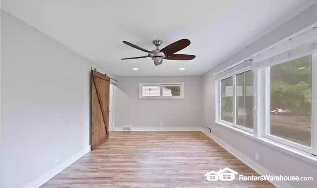 Photo - 2612 Toledo Ave S