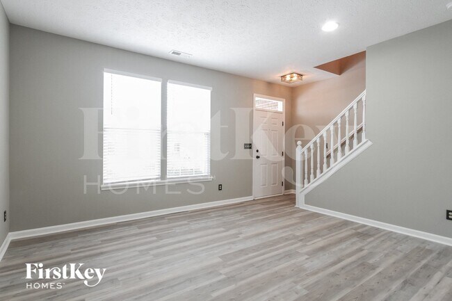 Photo - 10498 Wintergreen Way