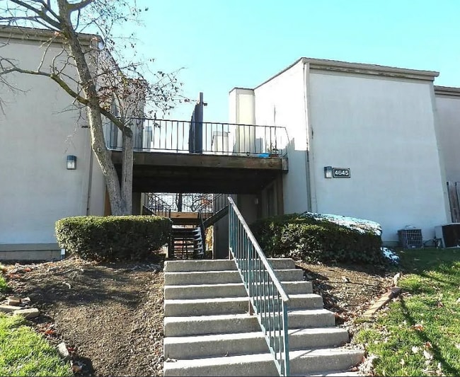 Building Photo - 4645 Merrimar Cir E