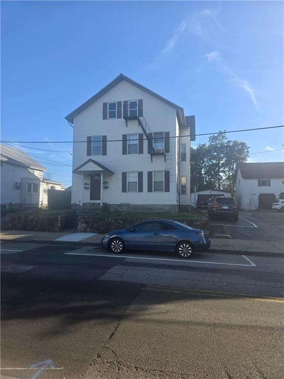 Photo - 105 Central Ave Apartment