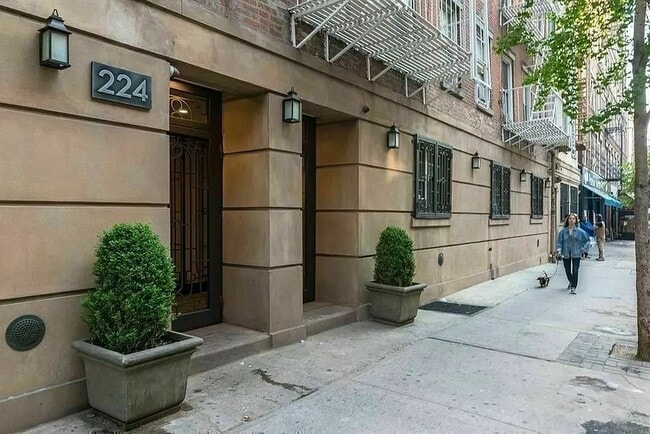 Photo - 224 Sullivan St Unit B2