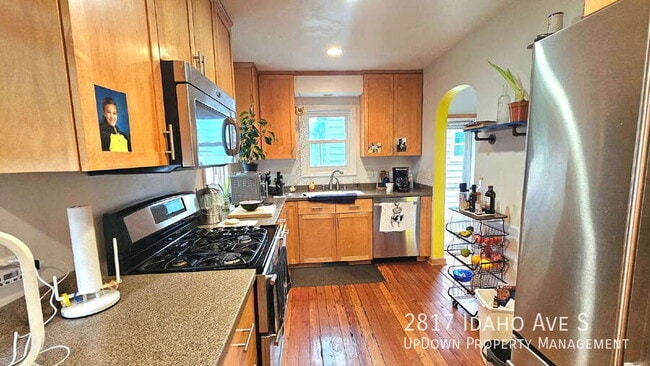 Photo - 2817 Idaho Ave S